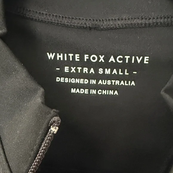 White Fox Boutique Black Sleeveless Zip-Front Jumpsuit Romper - Picture 3 of 5